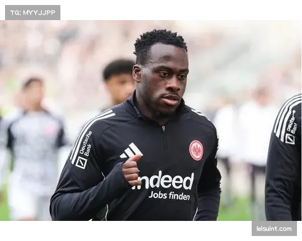 法兰克福球星离队传闻沸沸扬扬，卡利穆恩多留队存疑